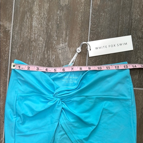 White Fox Boutique Vibrant Blue Swim Sarong - Picture 5 of 6